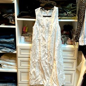 Shabby Chic white nightgown/coverup/house coat